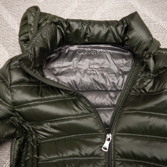Calvin Klein Jacket Womens XS Packable Lightweight Down Hooded Green Puffer Coat - Picture 6 of 6